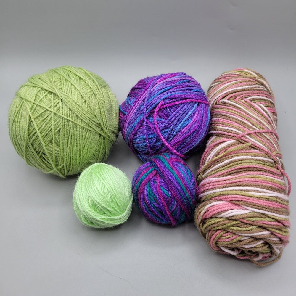 Mixed Yarn Lot Lightweight Crochet Knitting Projects 1.4 Lbs